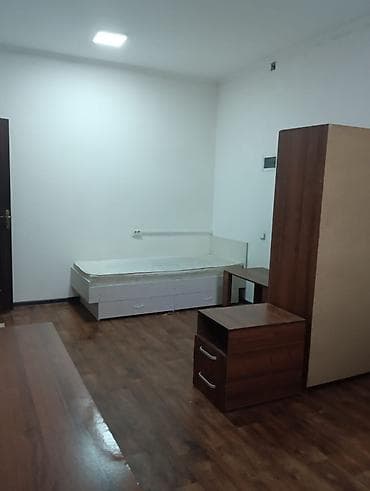 Недвижимость: 2 комнаты, 54 м², 106 серия, Цокольный этаж этаж, Требуется ремонт — 4