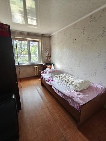 лоджия: 2 комнаты, 42 м², 3 мкр 104 серия, 3 этаж, Требуется ремонт — 9
