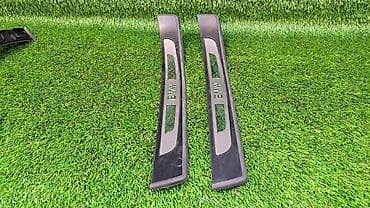 bmv e32: Решетка радиатора BMW 2005 г., Б/у, Оригинал — 1