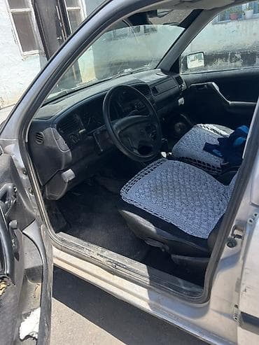 фолфаген шаран: Volkswagen Vento: 1993 г., Механика, Седан — 1