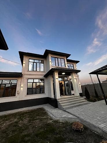 4 bedroom: Дизайнерский дом в районе Рухий Мурас Продаётся современный — 1