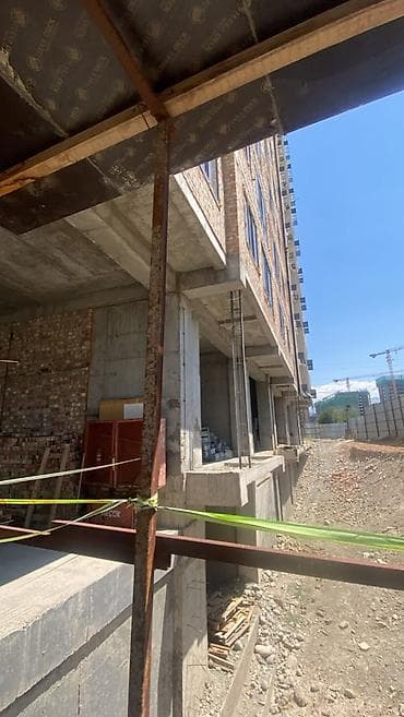 2 комнаты, 74 м², 6 мкр Элитка, 2 этаж, ПСО (под самоотделку) — 1