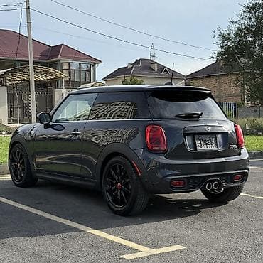 Транспорт: Mini Cooper S: 2019 г., 2 л, Робот, Бензин, Хэтчбэк — 6