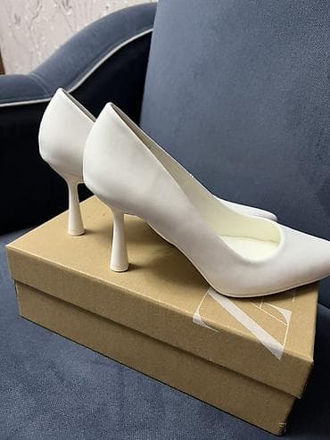 nike tekno: Туфли, 38, Zara, Новый, цвет - Белый, Платная доставка — 2