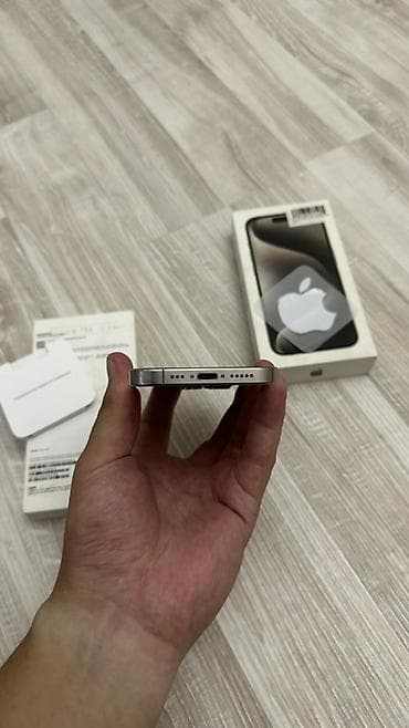 виктус 15: IPhone 15 Pro, Б/у, 256 ГБ, Natural Titanium, Коробка, 81 % — 3