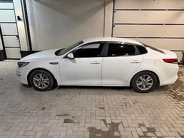 deepal so7: Kia K5: 2017 г., 2 л, Автомат, Бензин, Седан — 4