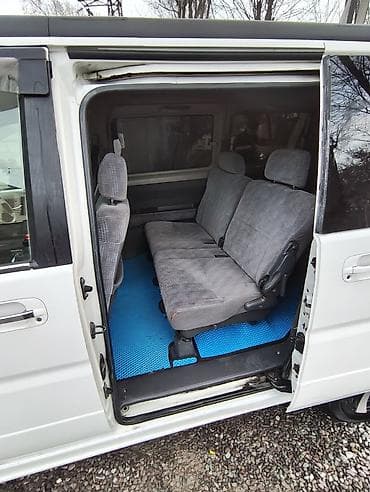 ковролин авто: Honda Stepwgn: 2001 г., 2 л, Автомат, Бензин, Минивэн — 9