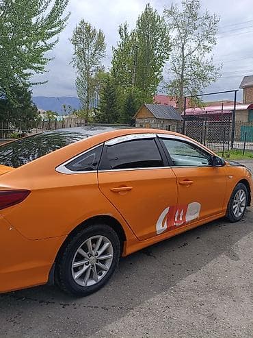 mini cooper: Hyundai Sonata: 2018 г., Седан — 3