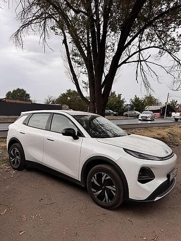 Changan Qiyuan Q05: 2026 г., Электромобиль, Кроссовер — 2