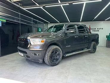gac gs3: RAM 1500 Crew Cab — брутальный полноразмерный пикап с акцентом на мощь — 2
