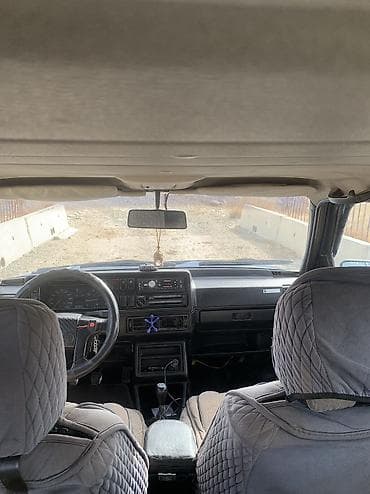волга авто: Volkswagen Golf: 1988 г., 1.8 л, Механика, Бензин, Хэтчбэк — 5