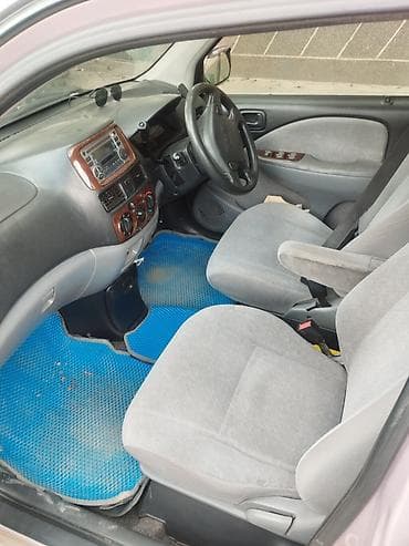 Продажа авто: Toyota Raum: 2002 г., 1.5 л, Автомат, Бензин, Универсал — 8