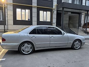 mers 212: Mercedes-Benz E-Class: 1999 г., 4.3 л, Автомат, Бензин, Седан — 4