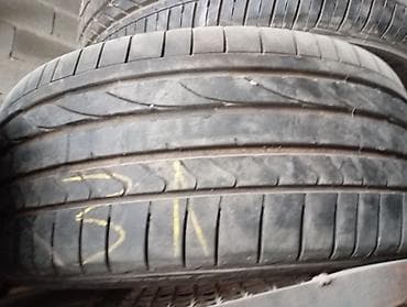 r19: Шины 235 / 40 / R 19, Лето, Б/у, Пара, Легковые, Bridgestone — 1
