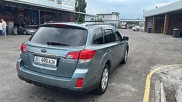 Subaru Outback: 2010 г., 2.5 л, Автомат, Бензин, Универсал — 4