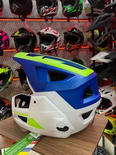 фонарик для велосипедов: Шлем велосипедный унисекс, на все лицо, для горных велосипедов — 2