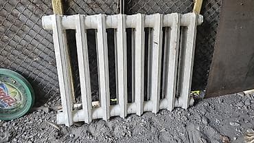 батарея на отопление: Чугунная секционная батарея отопления - Материал: чугун - Количество — 1
