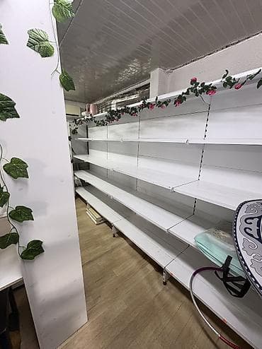 сдае: Магазин, Отдельностоящий магазин, 30 м² Действующий, С оборудованием, С ремонтом — 5