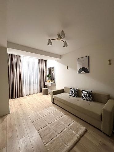 малосемейка квартира продаю: 1 комната, 43 м², Евроремонт — 3