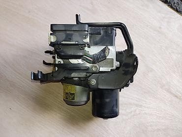 leksus: Toyota Highlinder, Lexus RX 400H. Блок ABS — 1