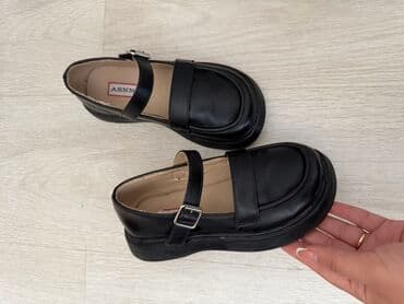 купить женские туфли из натуральной кожи: Лоферы Mary Jane ASNNY, черные - Классическая модель с закрытым мысом — 2