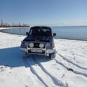 авто в такси: Mitsubishi Pajero: 1993 г., 2.9 л, Механика, Дизель, Внедорожник — 6