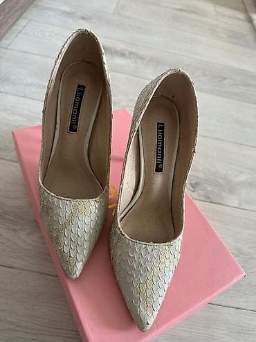 Домашние тапочки: Туфли полностью кожаные 34р колодка супер удобная -8см каблук своя — 1