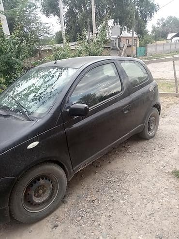 адисей газ: Toyota Yaris: 2000 г., Механика, Бензин, Хэтчбэк — 3