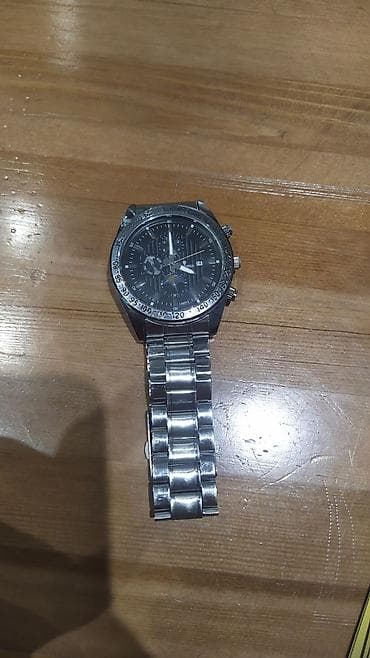 breitling часы мужские цена: Мужские наручные часы с металлическим браслетом - Корпус и браслет из — 1