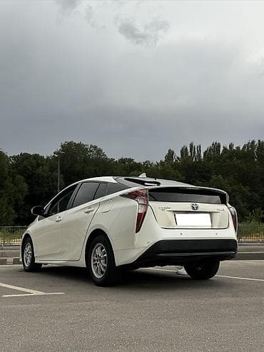 avalon 2017: Toyota Prius: 2018 г., 1.8 л, Вариатор, Гибрид, Хэтчбэк — 2