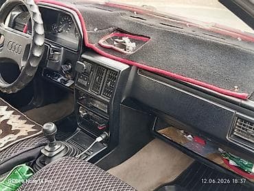 некия 2: Audi 100: 1987 г., 1.8 л, Механика, Бензин, Седан — 6