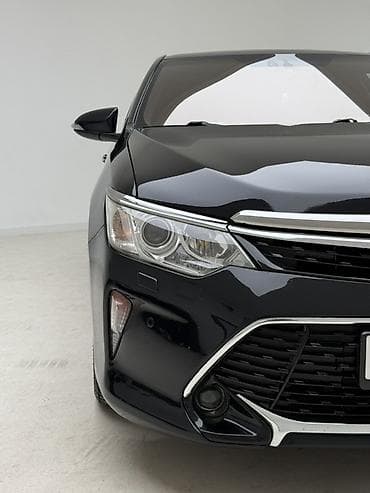 седан срочно продаю: Toyota Camry: 2016 г., 2.5 л, Автомат, Бензин, Седан — 3