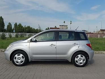 Продажа авто: Toyota Ist: 2004 г., 1.3 л, Автомат, Бензин, Хэтчбэк — 2