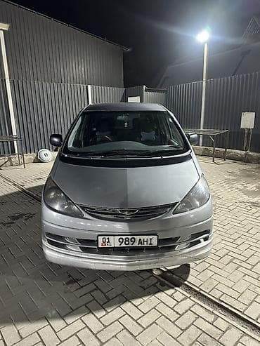 Toyota Estima: 2001 г., 2.4 л, Автомат, Газ, Минивэн