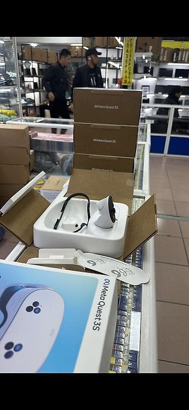 nvidia shield portable: Meta Quest 3S — автономная VR‑гарнитура 128 ГБ Особенности: - — 2