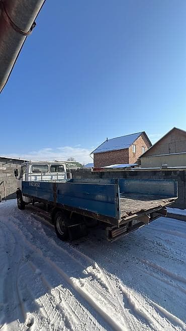 с байтик: Буйрутма берүү Мерседес Гигант, Эмерек ташуу, Башка опциялар — 2