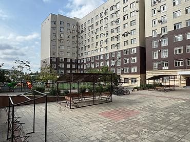 двухкомнатная: 2 комнаты, 72 м², 7 мкр 8 этаж — 5