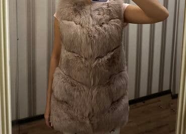 Продаю шикарную жилетку,размер подойдет на S и М