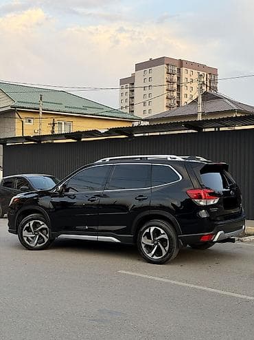 тойота 4 7: Subaru Forester: 2022 г. — 4