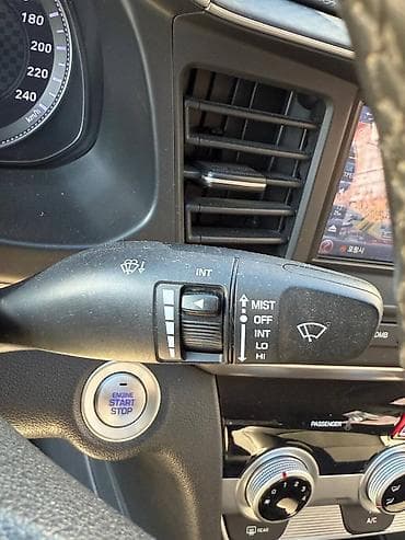 Унаа сатуу: Hyundai Avante: 2019 г., 1.6 л, Вариатор, Бензин, Седан — 6