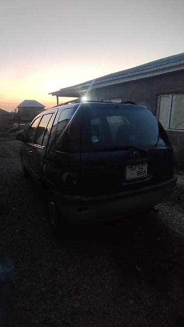 Продажа авто: Toyota Raum: 1997 г., 1.5 л, Автомат, Бензин, Хэтчбэк — 3