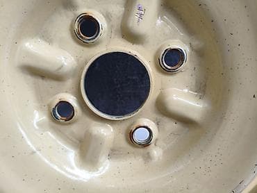 крепления запасного колеса: Колеса в сборе 70 / R 16, Запаска, Железные, отверстий - 4 — 5