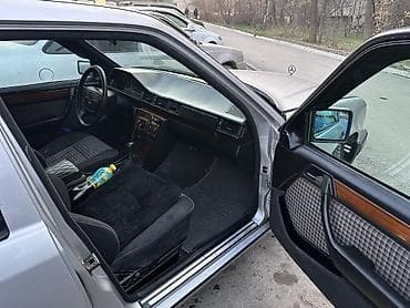 глушитель w211: Mercedes-Benz W124: 1993 г. — 4