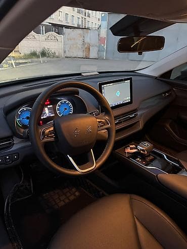byd e2 2019: Roewe : 2022 г., 5.5 л, Автомат, Электромобиль, Седан — 8