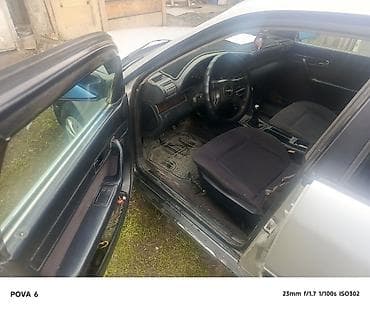 Audi: Audi 100: 1993 г., 2.3 л, Механика, Бензин, Седан — 5