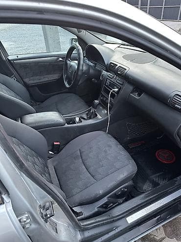 tourer v: Mercedes-Benz C-Class: 2001 г., 2.2 л, Механика, Дизель, Седан — 5