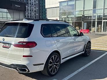 обмен на внедорожник: BMW X7: 2019 г., 3 л, Бензин, Внедорожник — 4