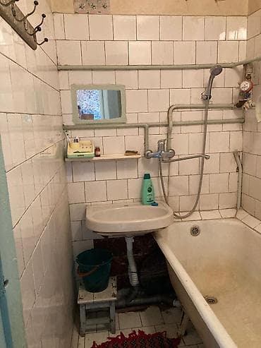 квартира без хозаин: 2 комнаты, 45 м², Индивидуалка, 5 этаж, Старый ремонт — 6