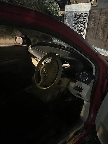 дайво дамаск: Mazda Demio: 2003 г., 1.3 л, Автомат, Бензин, Хэтчбэк — 4