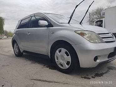 Toyota Ist: 2002 г., 1.3 л, Автомат, Газ, Хэтчбэк at lalafo.kg Toyota Ist: 2002 г., 1.3 л, Автомат, Газ, Хэтчбэк